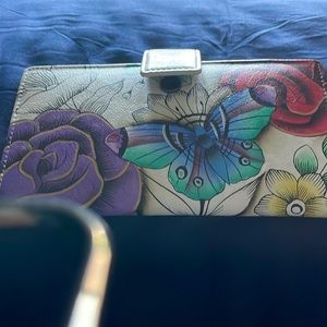 Anna Anuschka bill fold wallet